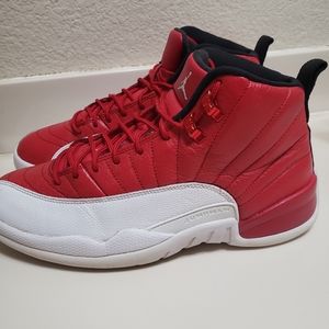 Nike air jordan 12 retro gym red